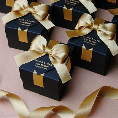 Gift Box 6X3X1.25"